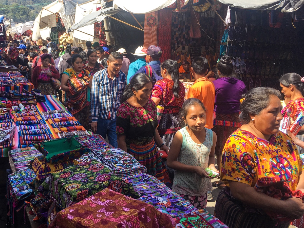 Dzień 33: Panajachel, GTM -> Chichicastenango, GTM -> Jalpatagua,&nbsp;GTM